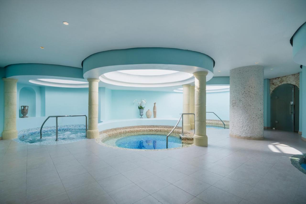Iberostar Waves Rose Hall Beach Бухта Монтего Экстерьер фото